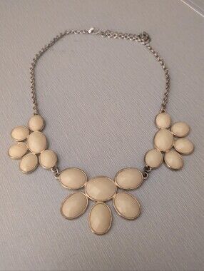 Vintage Cream & Gold Floral Statement Necklace